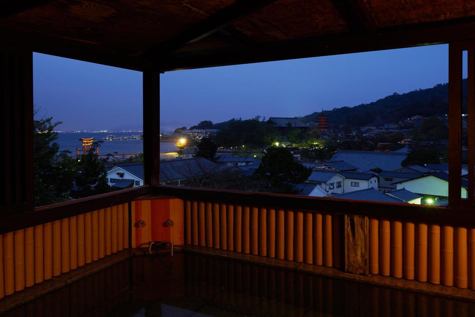 Jukeiso Hotel Hatsukaichi Ngoại thất bức ảnh