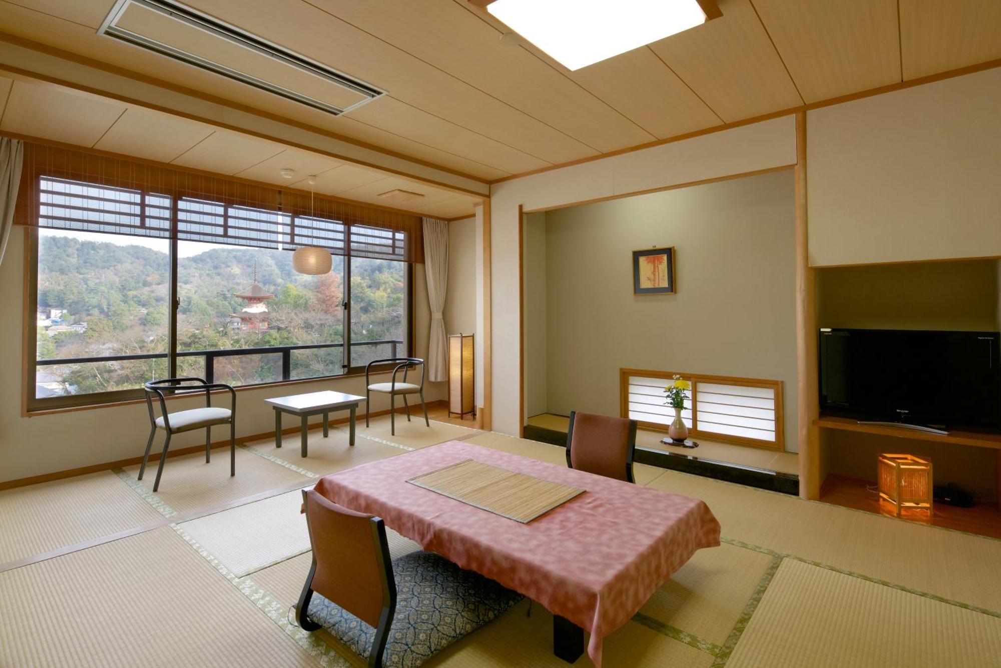 Jukeiso Hotel Hatsukaichi Ngoại thất bức ảnh