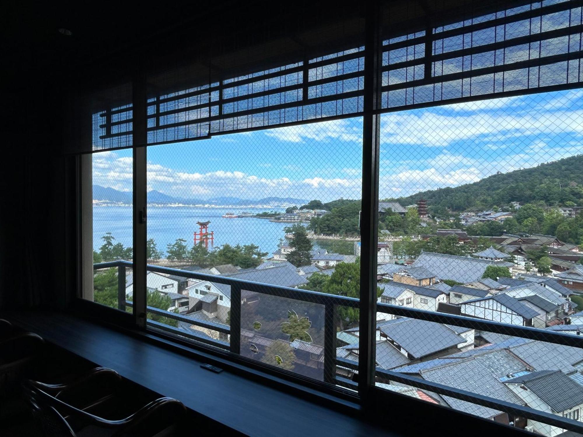 Jukeiso Hotel Hatsukaichi Ngoại thất bức ảnh
