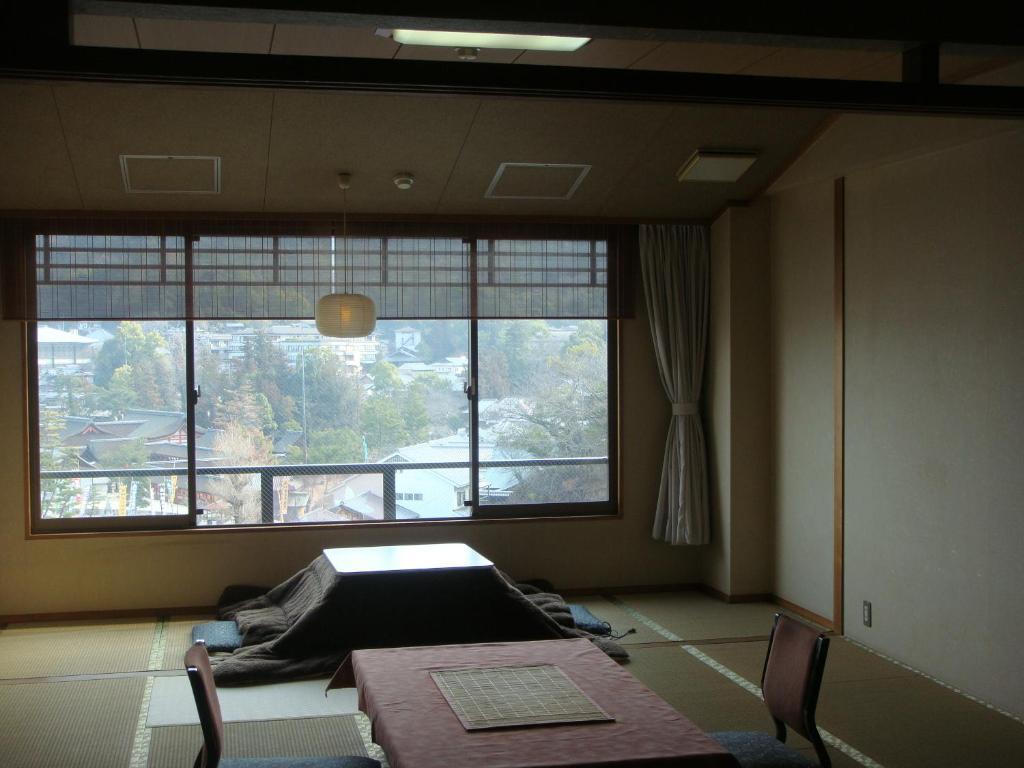 Jukeiso Hotel Hatsukaichi Phòng bức ảnh