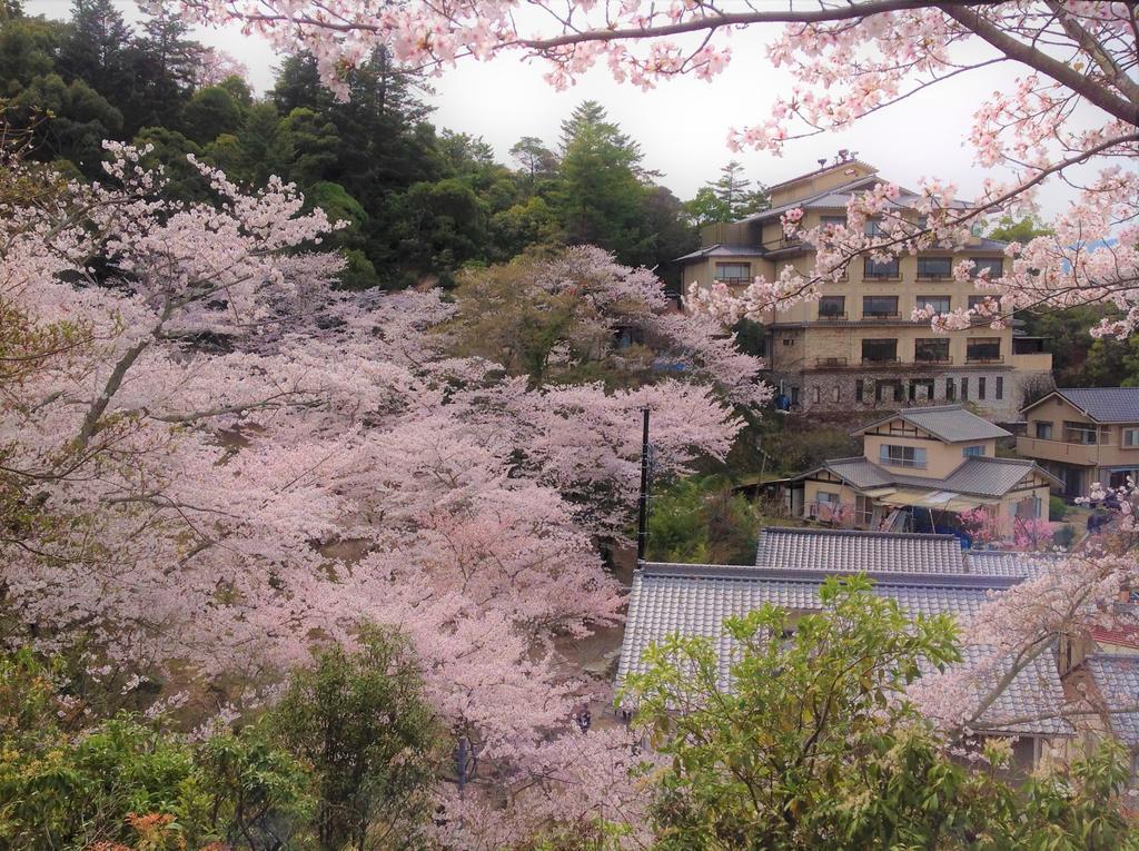 Jukeiso Hotel Hatsukaichi Ngoại thất bức ảnh