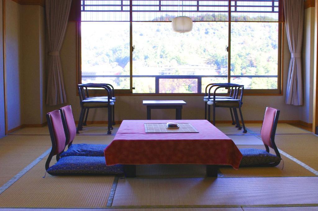 Jukeiso Hotel Hatsukaichi Phòng bức ảnh