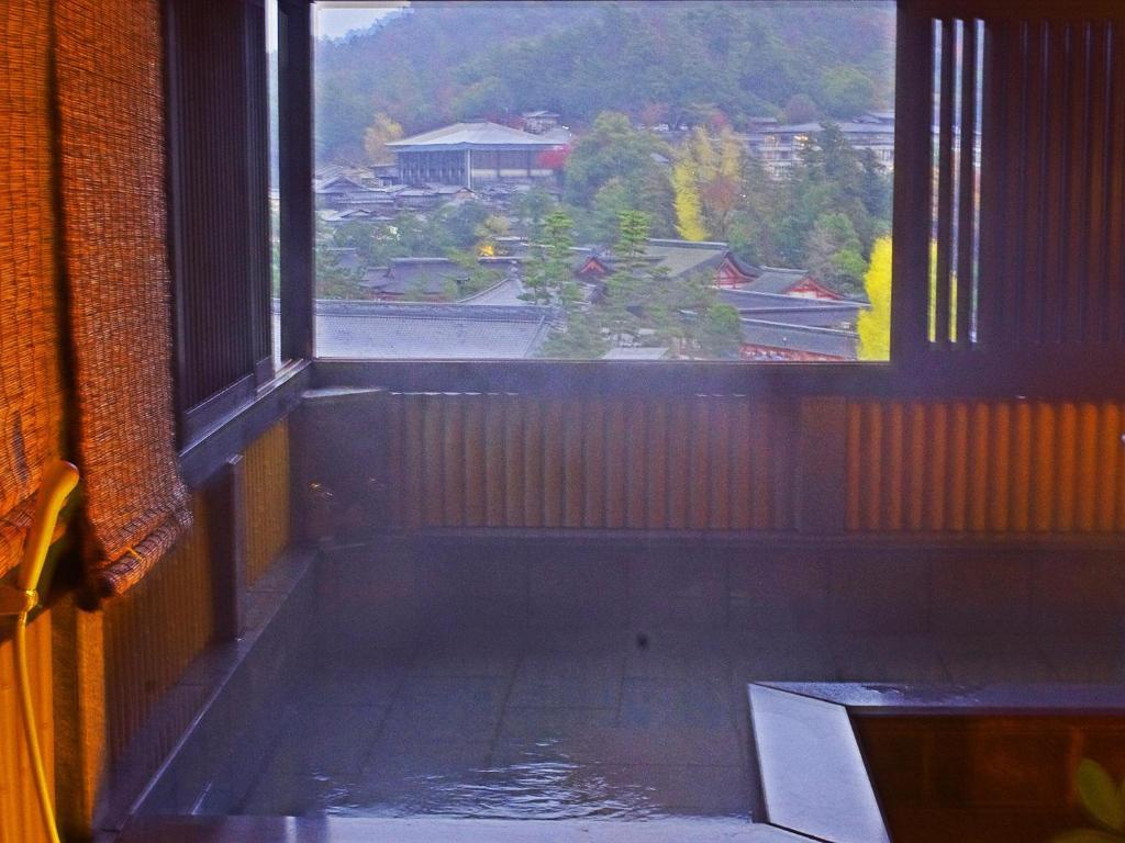 Jukeiso Hotel Hatsukaichi Ngoại thất bức ảnh