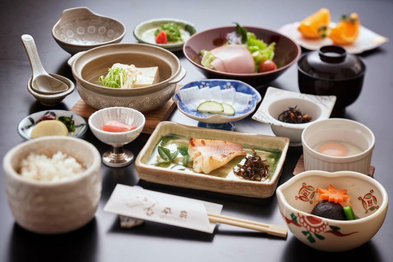 Jukeiso Hotel Hatsukaichi Ngoại thất bức ảnh